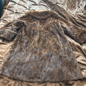 Luxurious Brown Fur Mink Coat